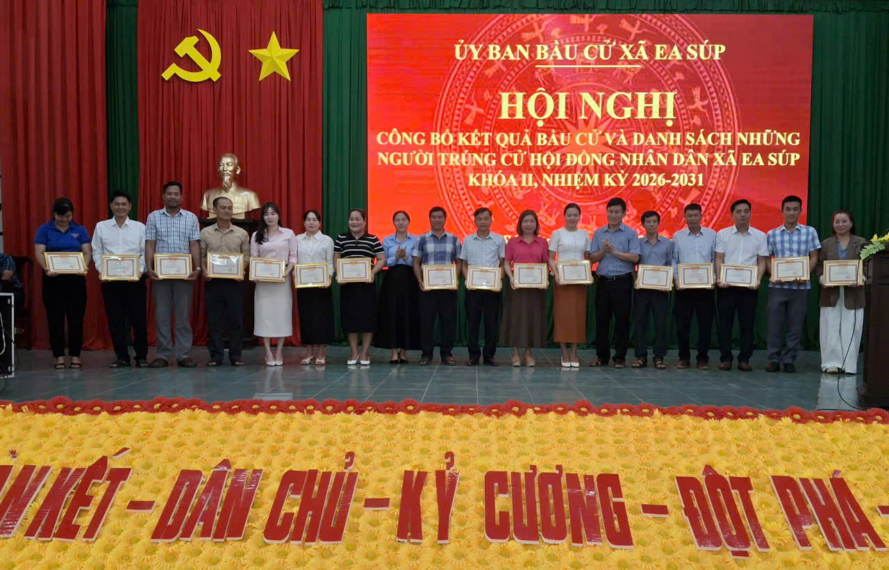 z7640247744687_474f604487121fa8d154369ea8e20e58