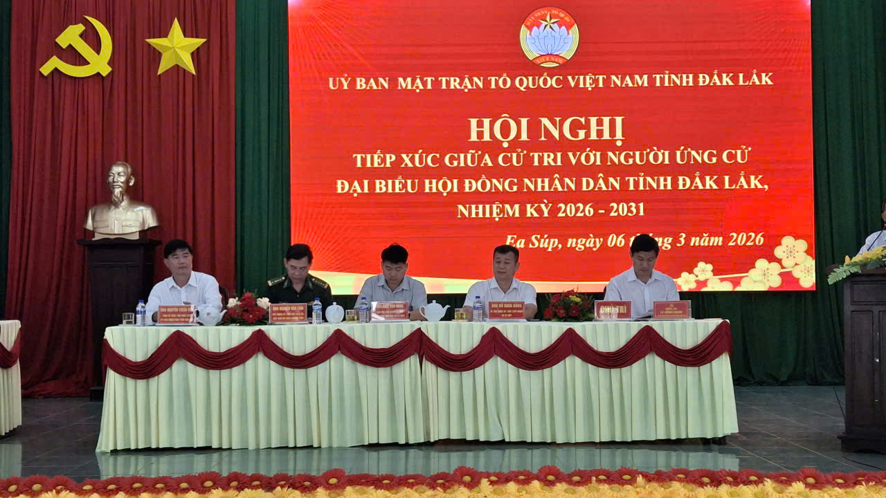 z7591950046403_23294860dfe9f16a1206f5dd65276a38