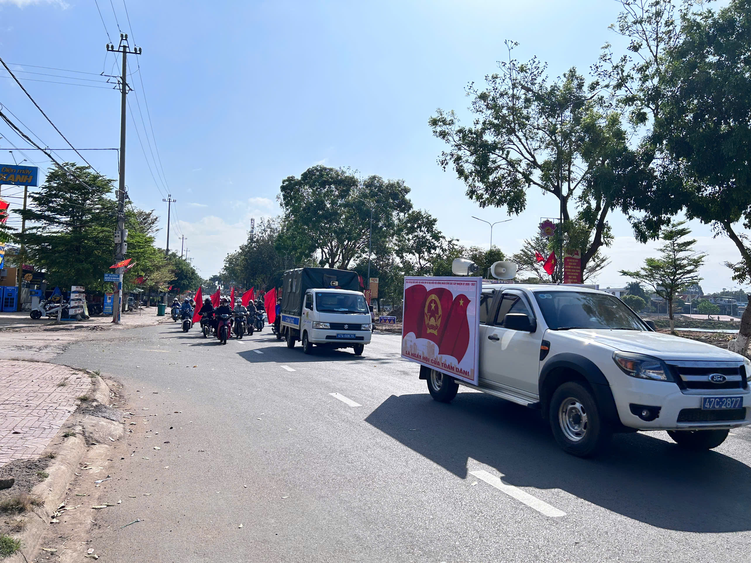 z7598293420220_5ef1b380dbbf6f27eee2f0ec996f34af