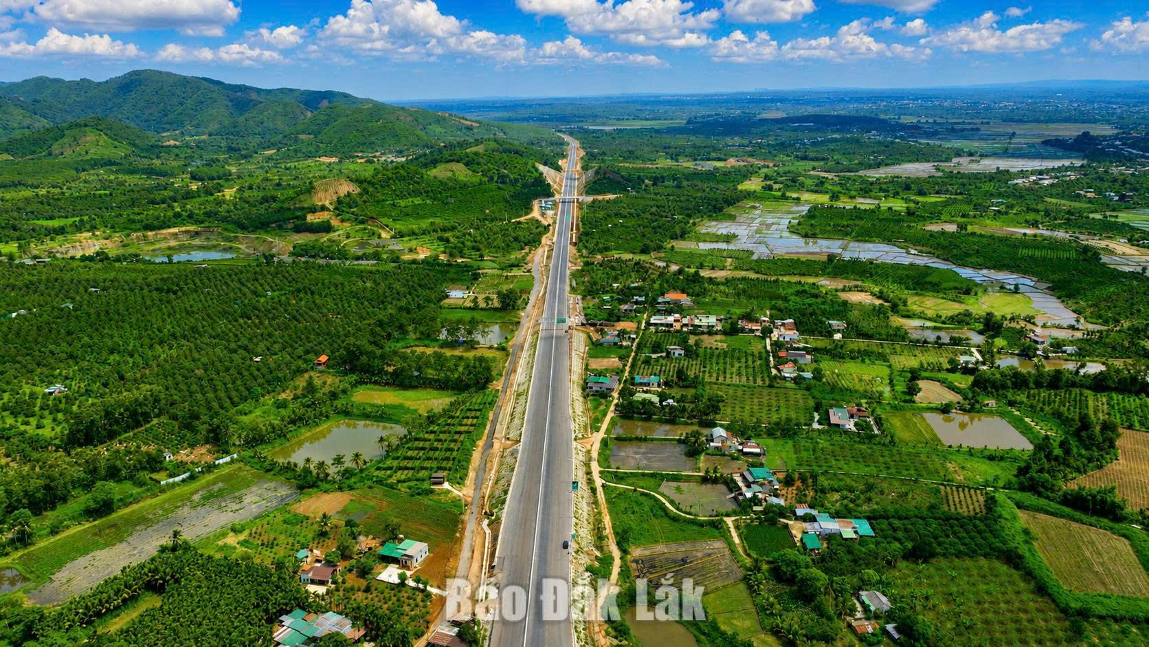 Khơi thông nguồn lực, hiện thực hóa khát vọng phát triển