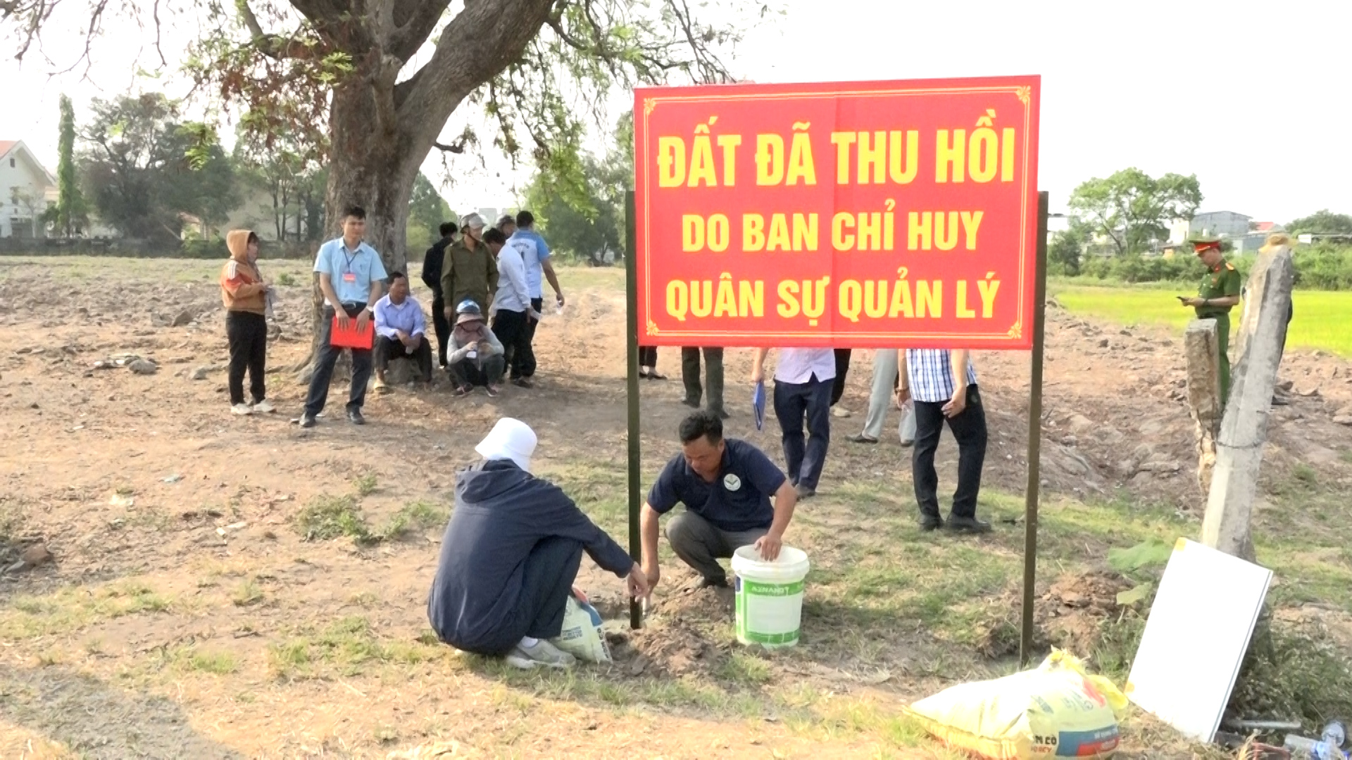 00051.MTS.00_00_03_13.Still001