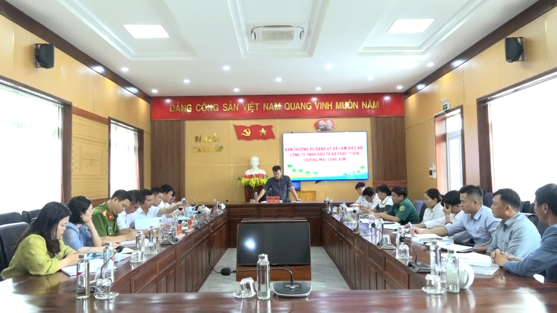 00054.MTS.00_00_03_01.Still001