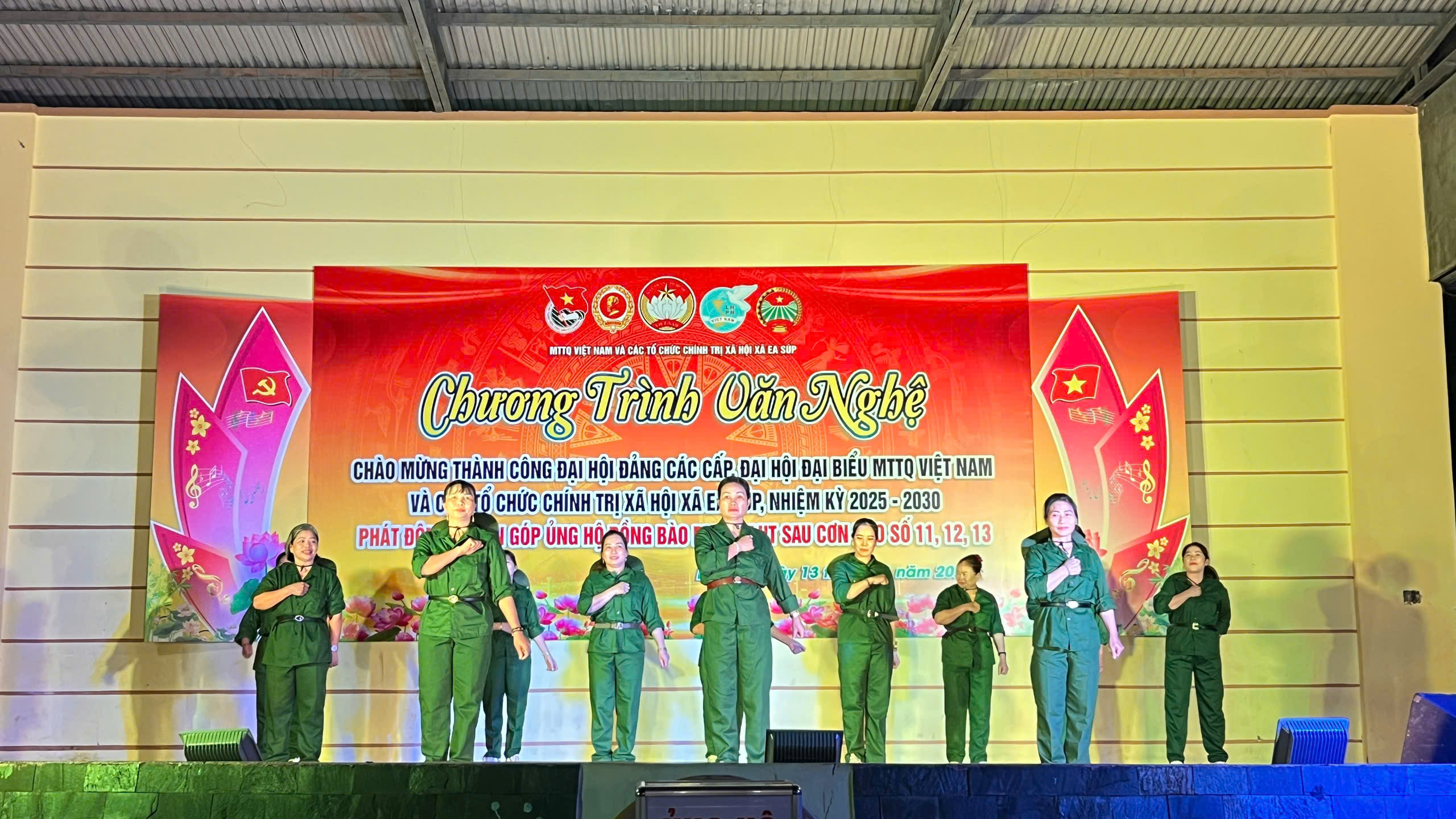 z7225375801955_e0112013d09a0d4e43a32d5f5f80ca3a