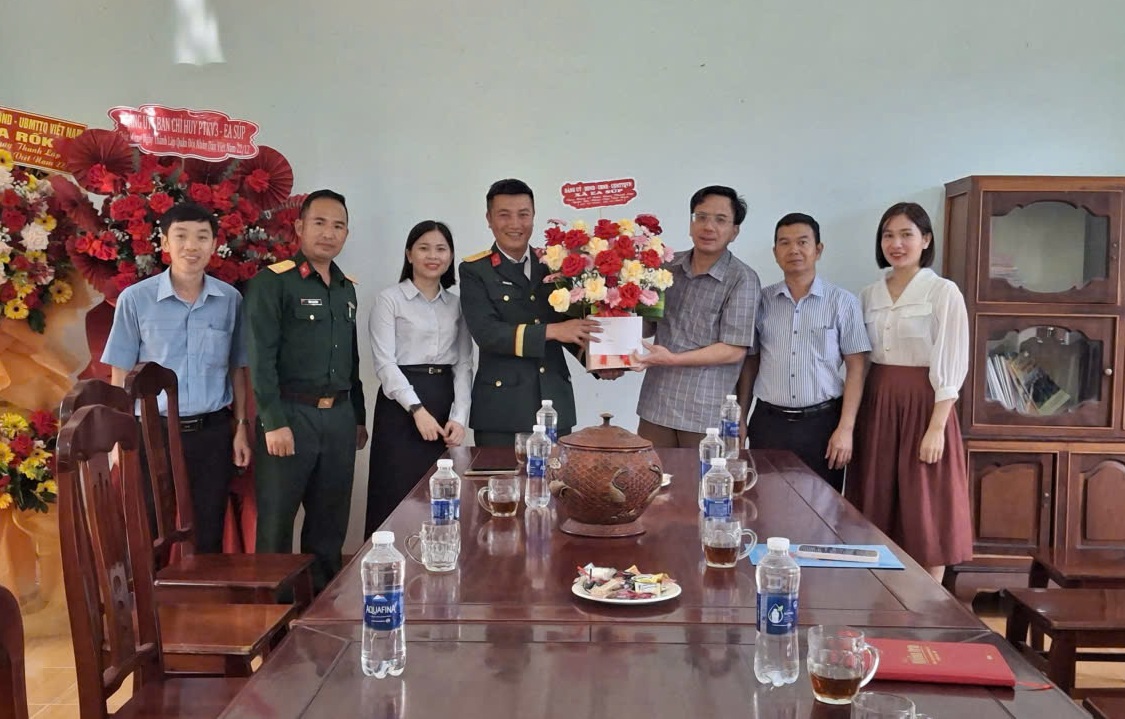 z7352541922220_4c6e833be00b465dd1fd6bd4029218af