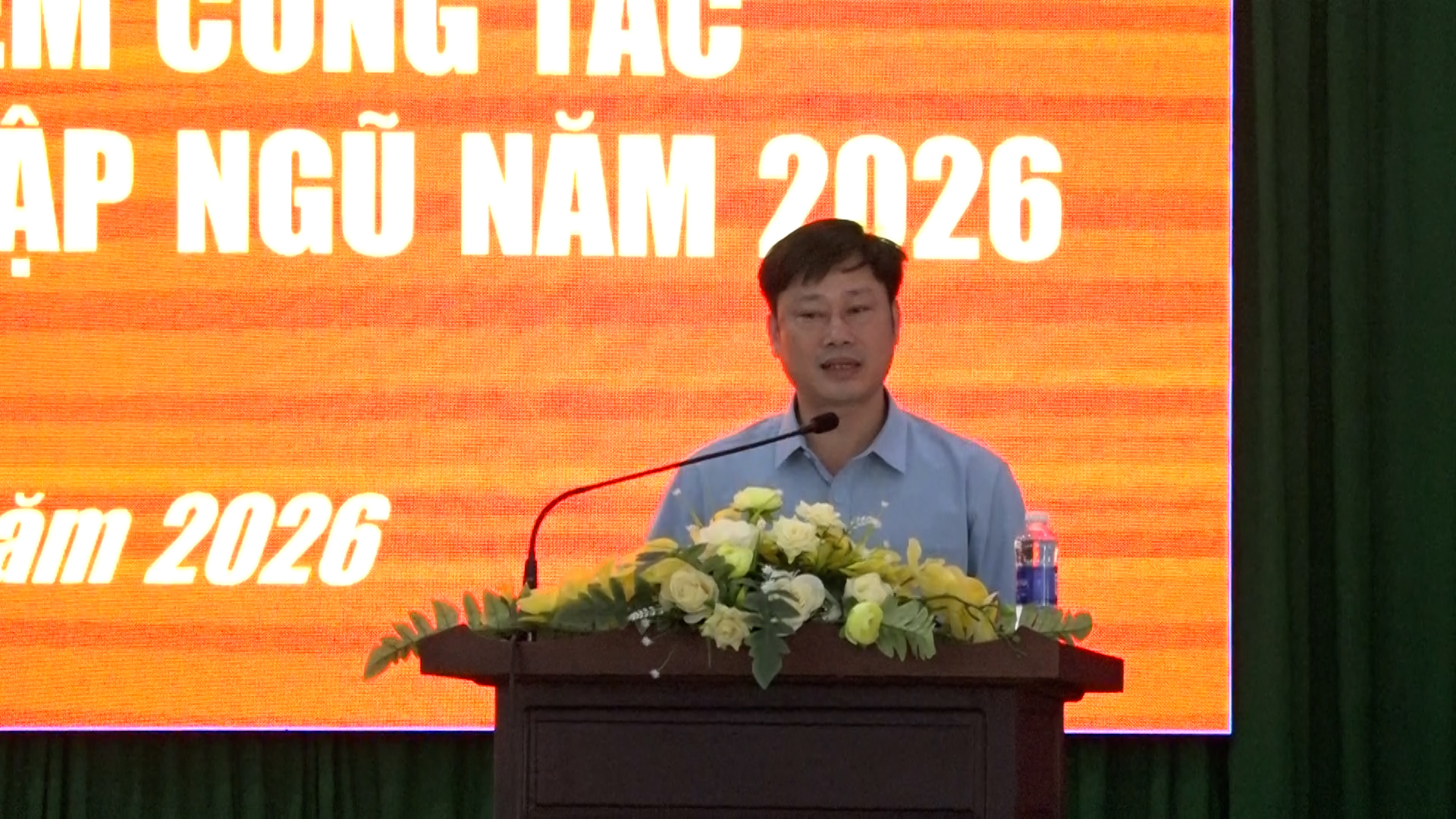 00054.MTS.00_00_03_00.Still001