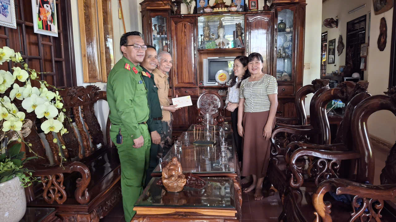 z7509005996155_469ace979025412d12c7db8415736fae