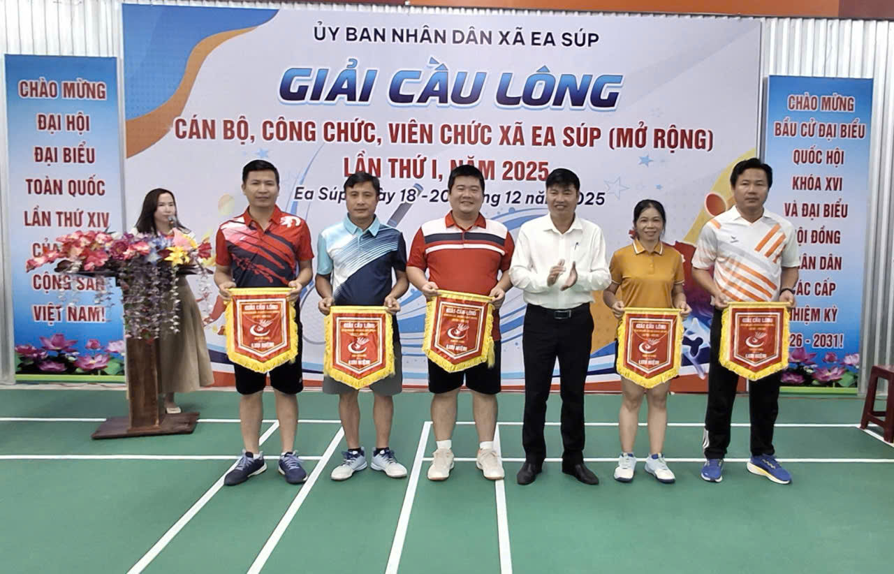 z7338370922218_fe061bec3e5c315a4feb75efd46cf2eb